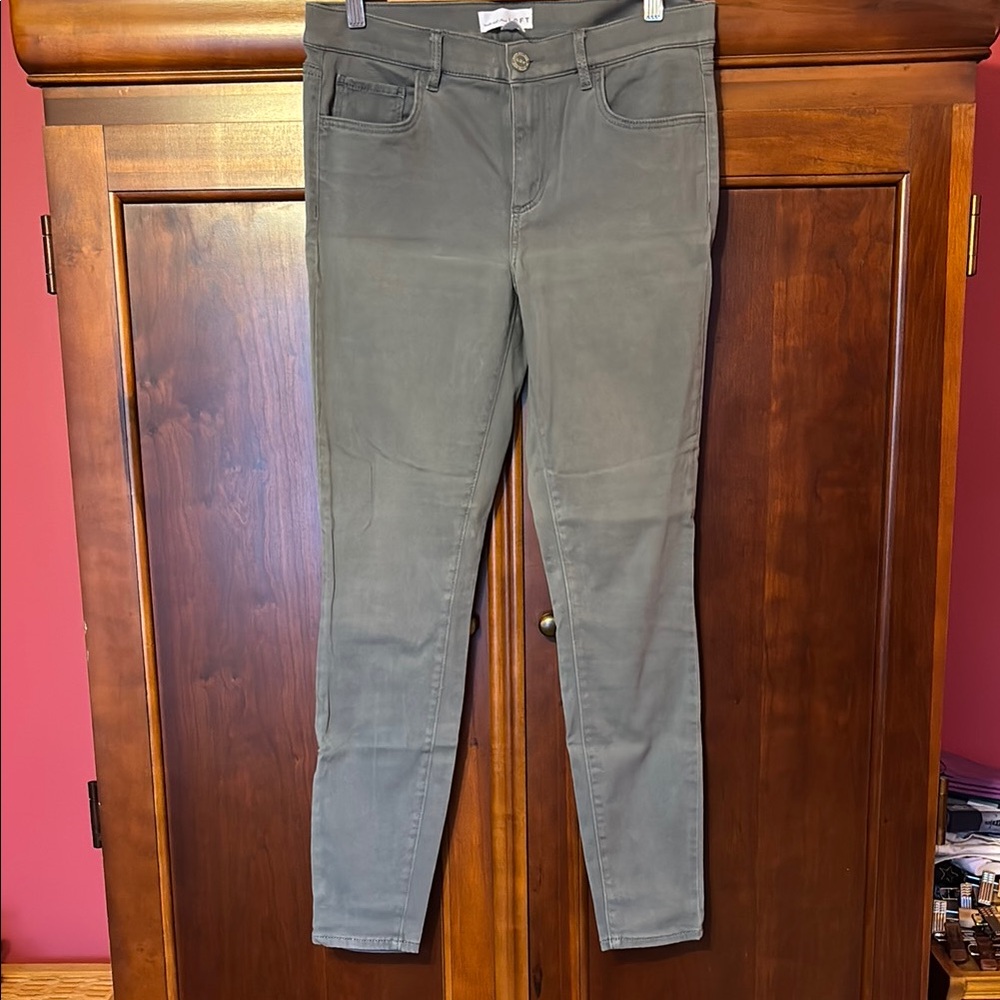 Loft Gray “Legging”